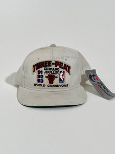Vintage 1990's Sports Specialties Chicago Bulls Three-Peat White Snapback Hat