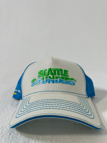 Retro Seattle Sounders Mesh Trucker Snapback Hat