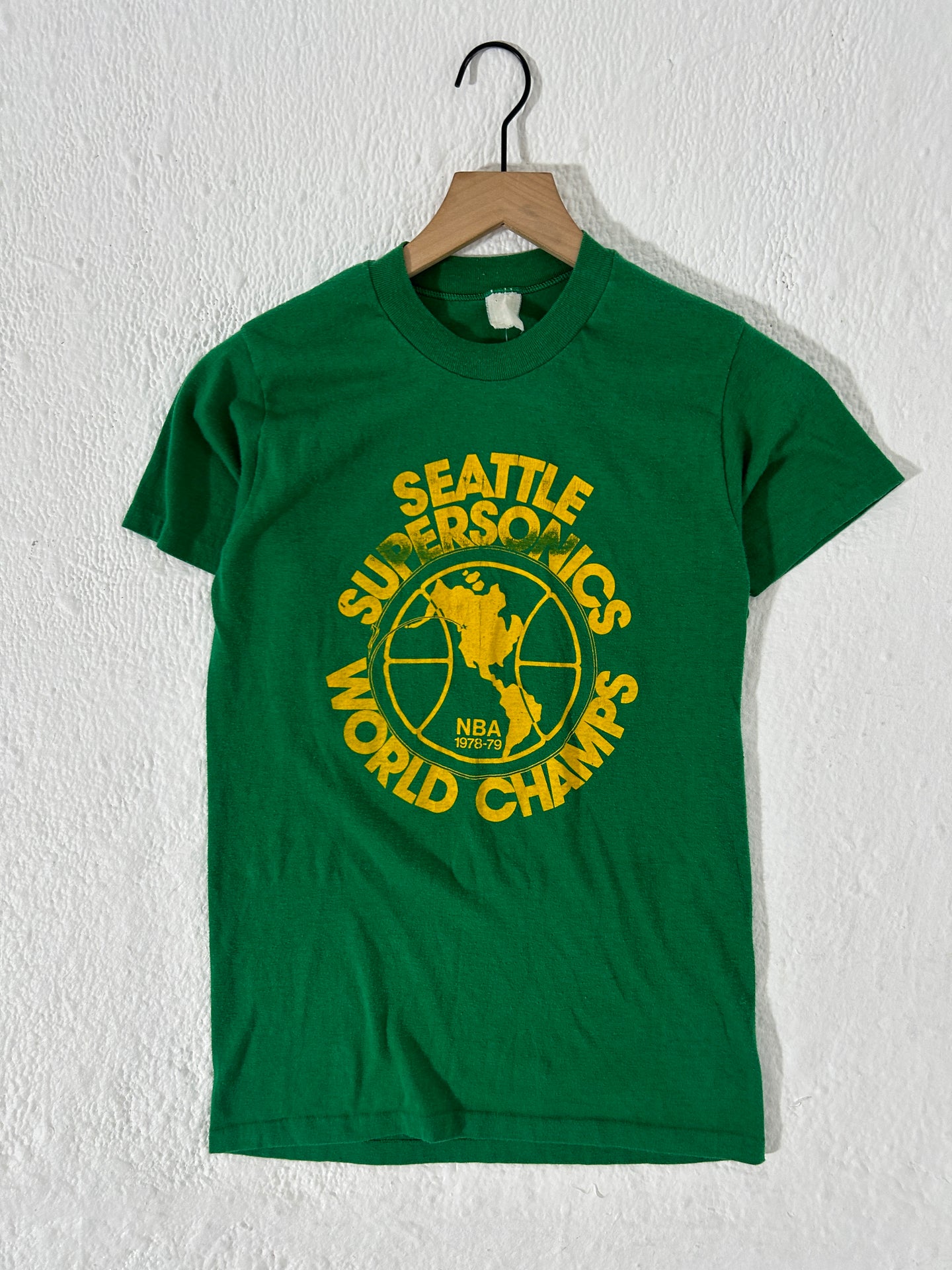 Vintage 1979 Seattle Supersonics Green World Champs NBA Basketball T-S