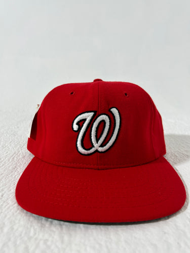 Vintage DS Washington Nationals ROMAN PRO Fitted Hat