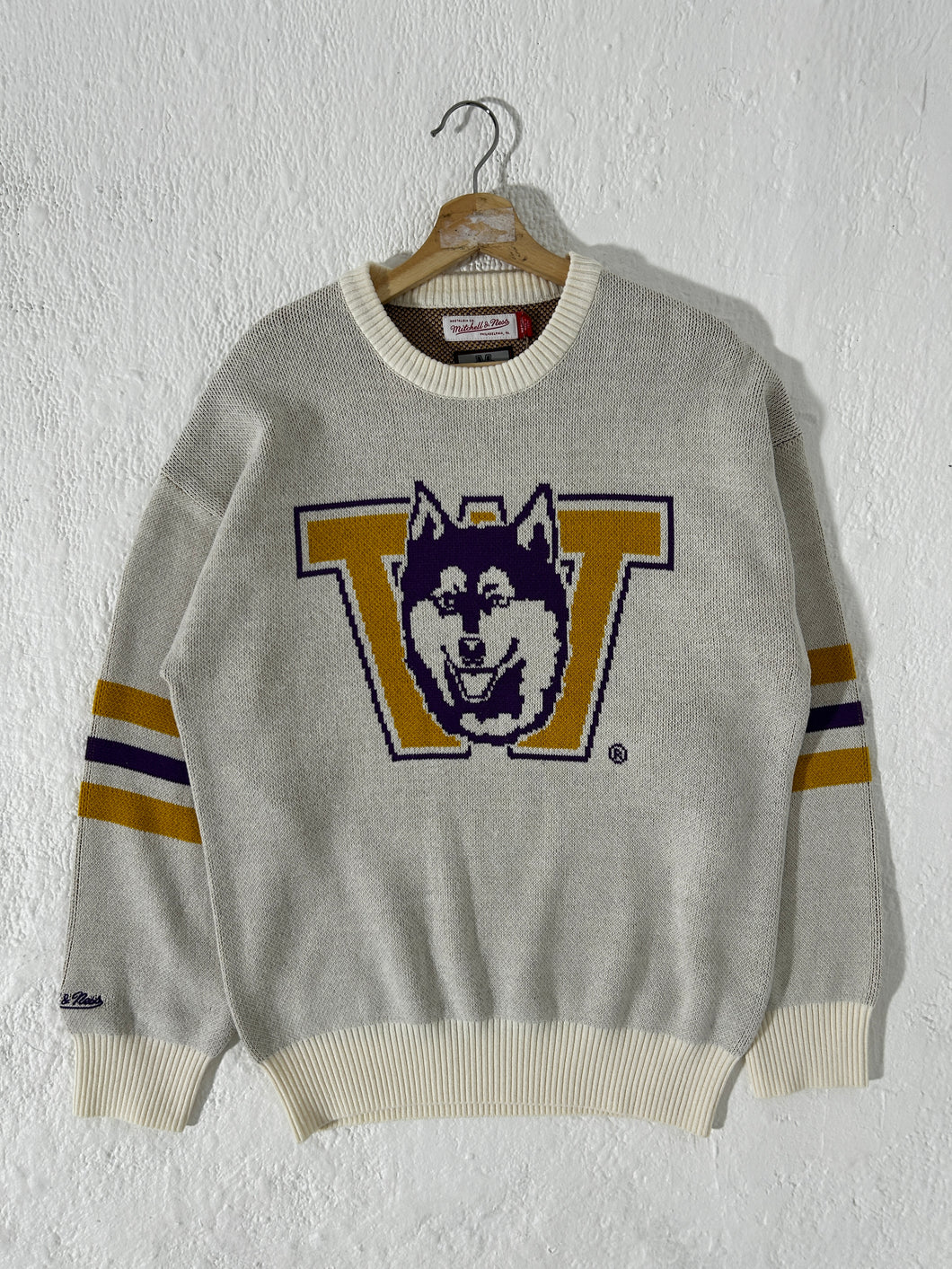Brand New UW Huskies Mitchell & Ness Sweater Sz. M