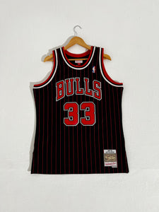Mitchell & Ness Chicago Bulls Scottie Pippen Pin Stripe Basketball Jersey Sz. L