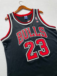 Vintage Michael Jordan Chicago Bulls Champion NBA Jersey Sz. L