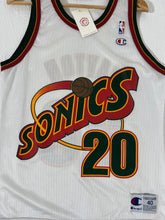 Vintage 1990's Seattle Supersonics 'Gary Payton' White Champion Jersey Sz. 40 (M)