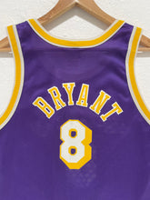 Vintage Los Angeles Lakers Kobe Bryant #8 NBA Jersey Sz. M