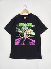 Vintage 1990's "Drivin-N-Crying" Fly Me Courageous 1991 World Tour T-Shirt Sz. L