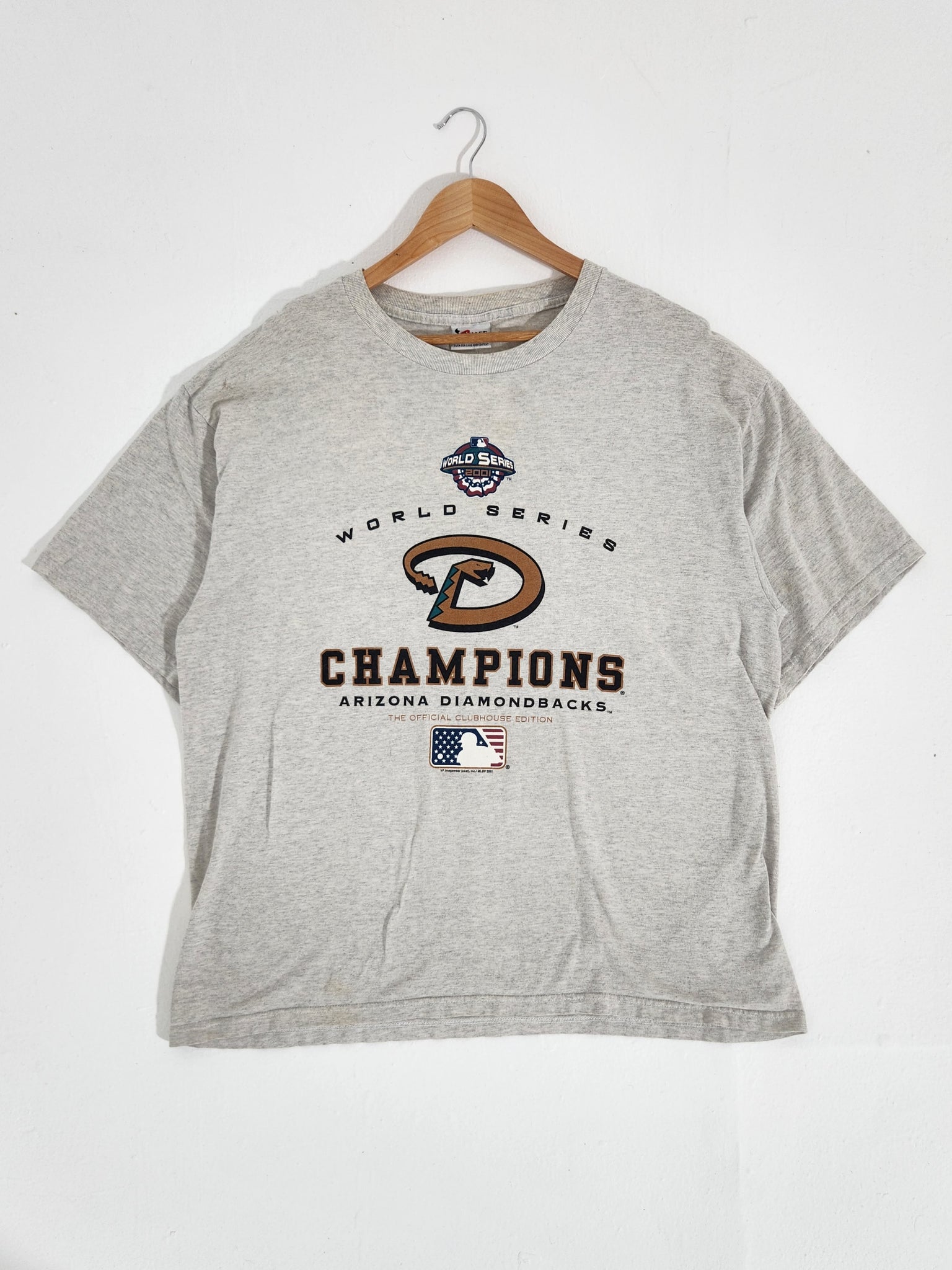 Vintage 2000s MLB World Series Arizona Diamondback 2001 Champs T-Shirt