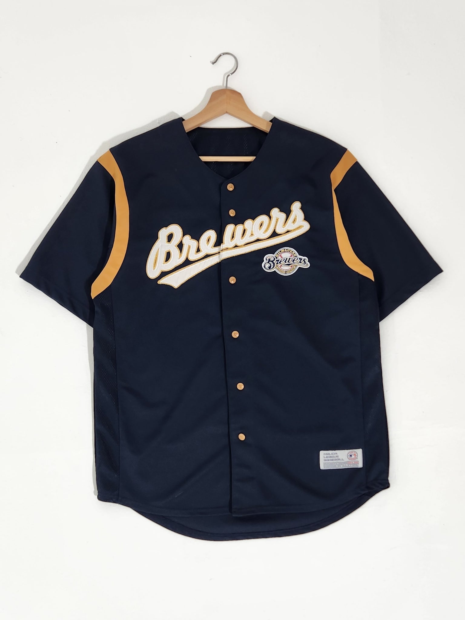 Milwaukee Brewers Jacket Size Large MLB Genuine Merchandise