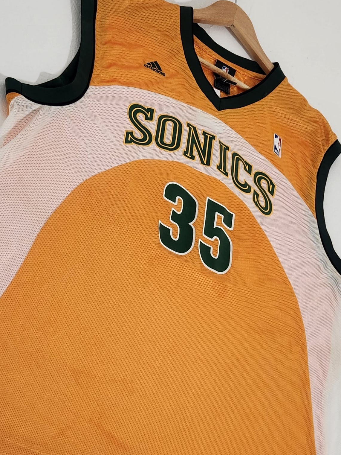 Seattle Supersonics #35 Kevin Durant White Throwback Retro Vintage  Basketball Jersey,Embroidered Logos,Size:S-XXL,Free Shipping