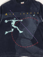 Vintage 1990s NIKE Air Jordan Dunk Art T-Shirt Sz. M