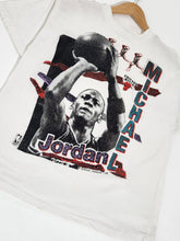 Vintage 1990s Michael Jordan Magic Johnson T-Shirt Sz. L