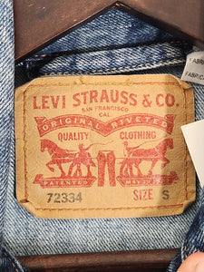 Vintage 2000s Levi's Denim Button Down Jacket Sz. S