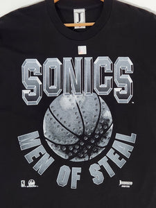 Vintage 1990s Seattle SuperSonics Black & White Basketball T-Shirt Sz. XL