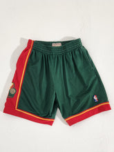 Seattle SuperSonics Mitchell n Ness Basketball Shorts Sz. M