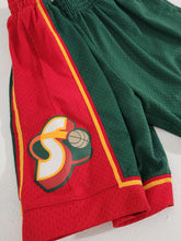 Seattle SuperSonics Mitchell n Ness Basketball Shorts Sz. M