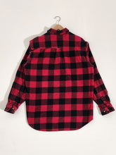 Vintage 2000s Field and Stream Red/Black Flannel Sz. 2XL