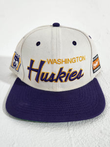 Vintage UW Huskies Nike Script Snapback Hat