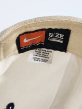 Vintage UW Huskies Nike Script Snapback Hat