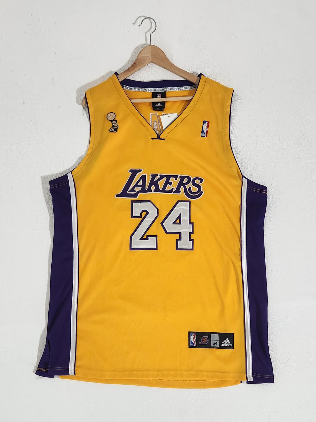 Vintage 2000s Los Angeles Lakers Kobe Bryant Stitched Basketball Jersey Sz. 54 (2XL)