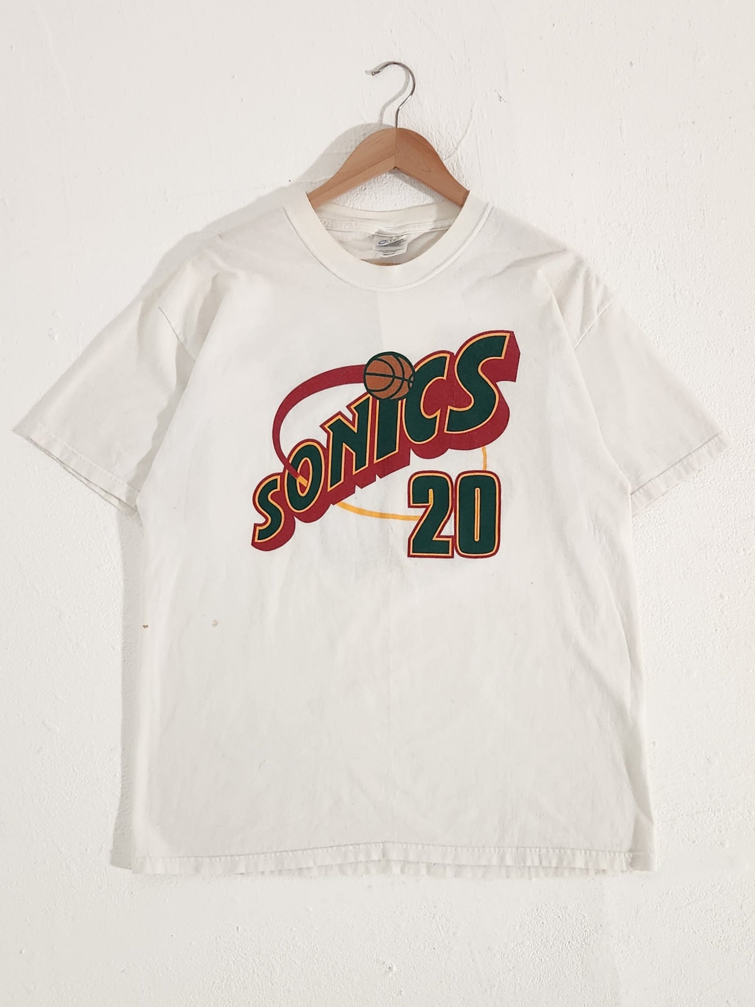 Vintage 2000s Seattle SuperSonics Gary Payton T-Shirt Sz.L