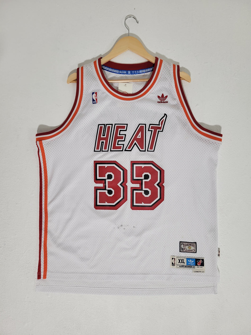 Miami Heat Alonzo Mourning #33 Throwback Basketball Jersey Sz. 2XL