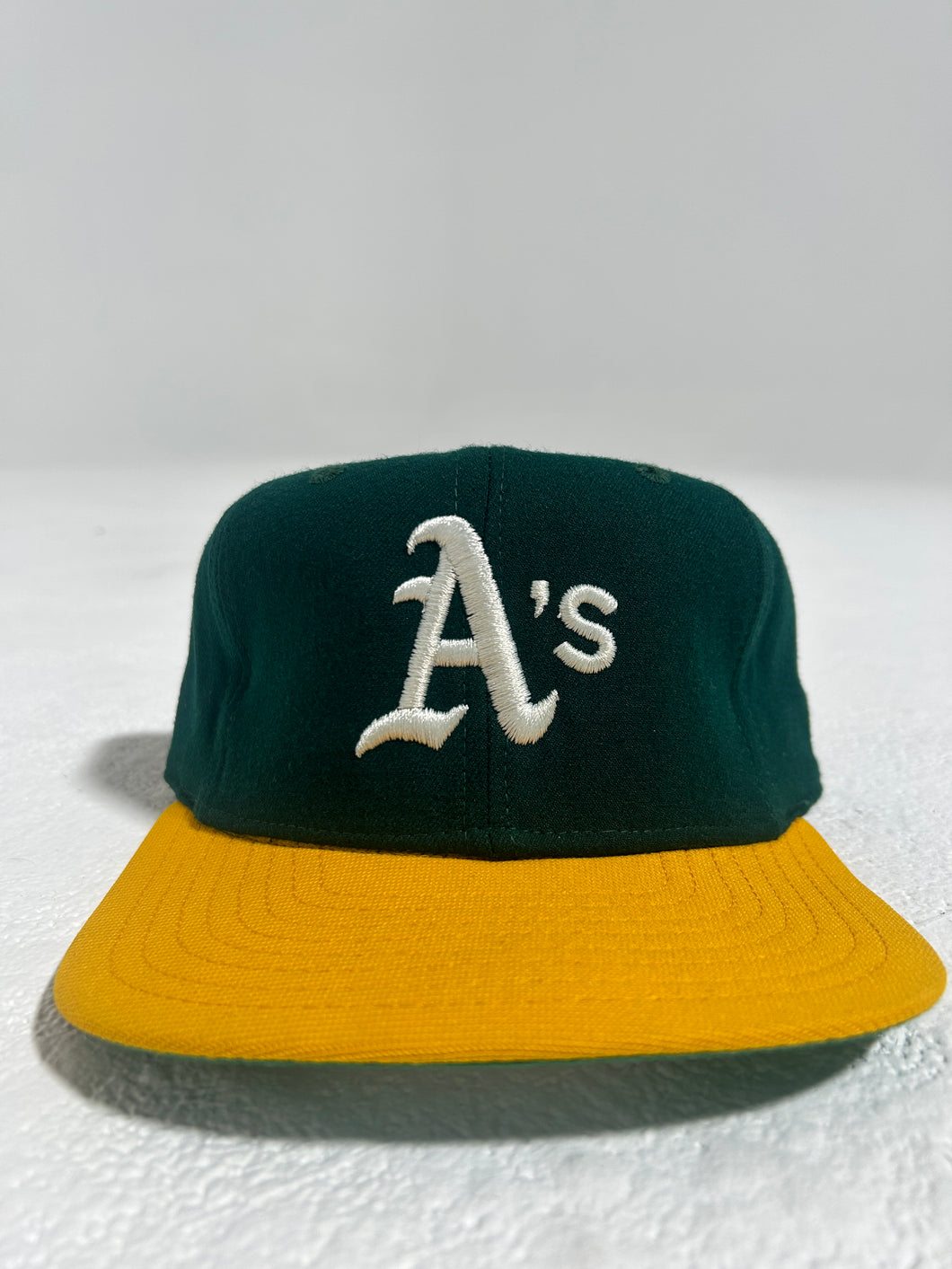 Vintage New Era Oakland Athletics A's Fitted Hat