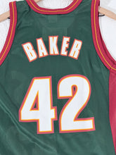 Vintage Champion Seattle SuperSonics Vin Baker Jersey Sz. L