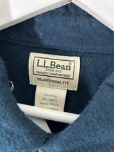 Vintage L.L. Bean Navy Button Up Size XL