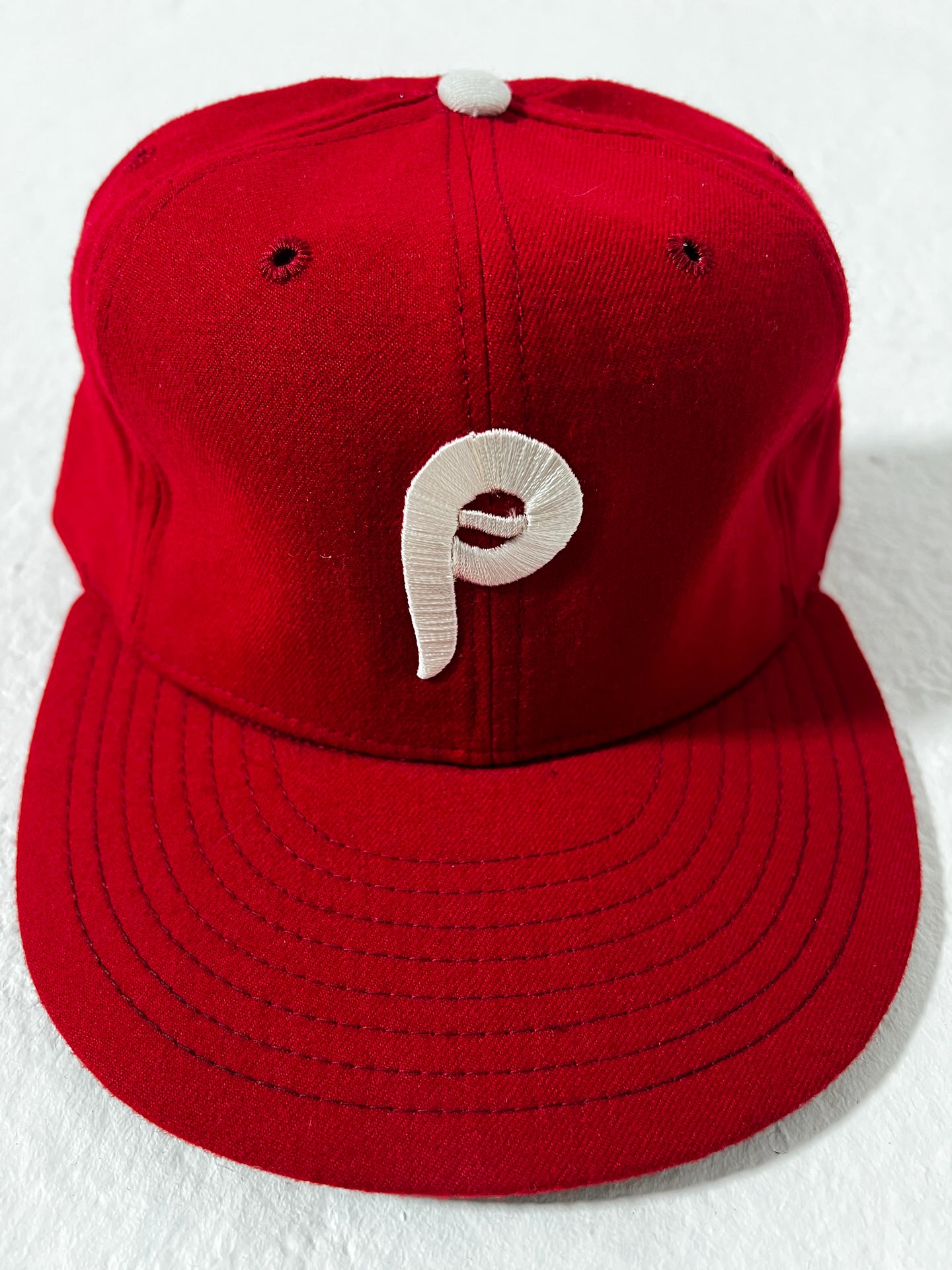 Vintage Philadelphia Phillies New Era Fitted 7 1/2