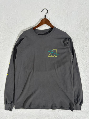 Travis Scott Astroworld 2019 Europe Tour Merch Long Sleeve Tee Size L DEPT1