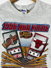 Vintage 1996 NBA Finals Seattle Supersonics vs. Chicago Bulls T-Shirt Sz. L