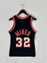 Vintage Miami Heat #32 Miner Champion NBA Basketball Jersey Sz. 40
