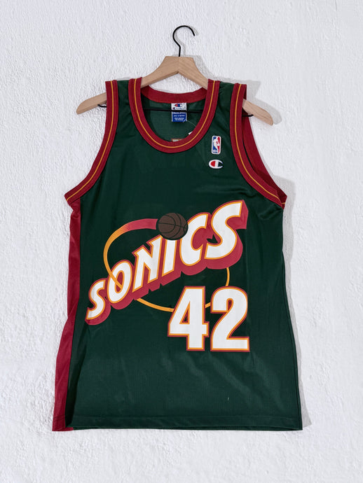 Vintage Champion Seattle SuperSonics Vin Baker Jersey Sz. L