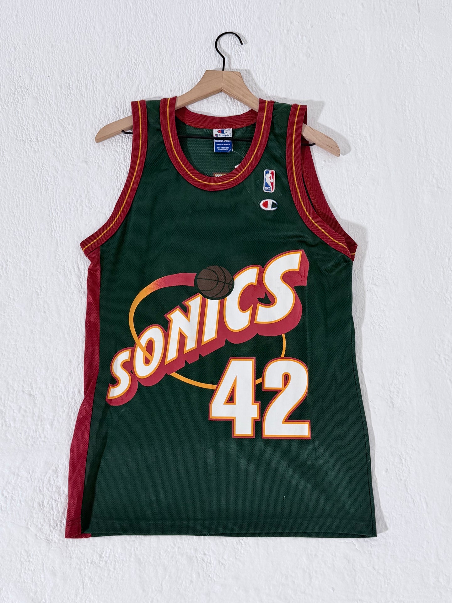Vintage Champion Seattle SuperSonics Vin Baker Jersey Sz. L
