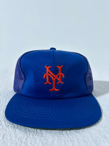 Vintage New York Mets Mesh Trucker Snapback Hat