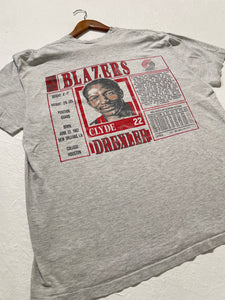 Vintage Portland TrailBlazers Clyde Drexler T-shirt Sz. XL