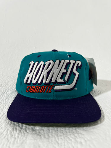 Vintage Charlotte Hornets Snapback Hat