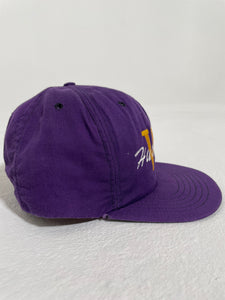 Vintage Washington Huskies Purple Snapback Hat