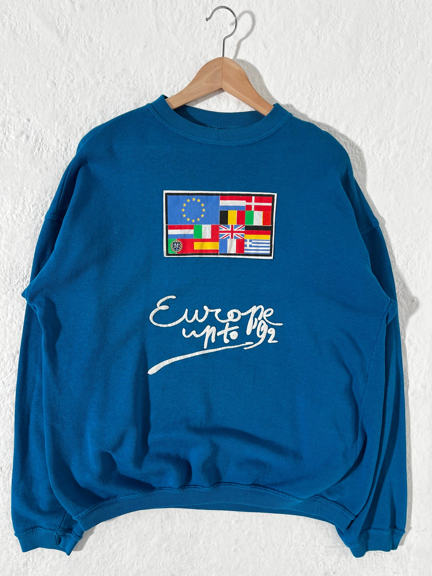 Vintage European Flag 1992 Blue Crewneck Sz. XL