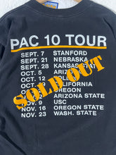 Vintage University of Washington Huskies "BONES AND ROSES TOUR" 1992 Rose Bowl Champs T-Shirt Sz. XL