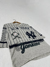 Vintage 1990 New York Yankees Long Gone Series AOP T-Shirt Sz. L