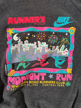 Vintage 1992 Nike Runners World Central Park Crewneck Sz. Small