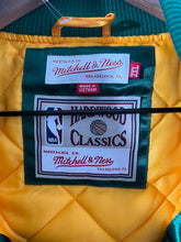 Retro Seattle Supersonics Mitchell & Ness Jacket Size 2XL