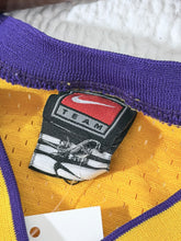 Nike Kobe Bryant #8 LA Lakers Home Jersey Sz. L (Y)