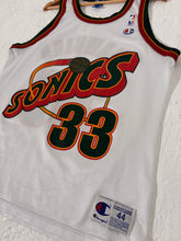 Vintage Seattle Supersonics Hersey Hawkins #33 Jersey Size L