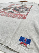 Vintage Portland TrailBlazers Clyde Drexler T-shirt Sz. XL