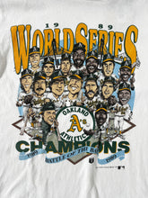 Vintage 1989 Oakland Athletics 'Battle of the Bay' World Series CHAMPS T-Shirt Sz. L