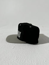 Vintage 1990's Taz x Raiders LOGO 7 Snapback Hat