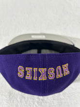 Vintage University Of Washington Fitted Hat