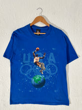 Vintage 1990s USA Olympics Basketball Dunking T-Shirt Sz. L